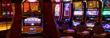 jamintoto slot support chat showing withdrawal assistance and account verification help